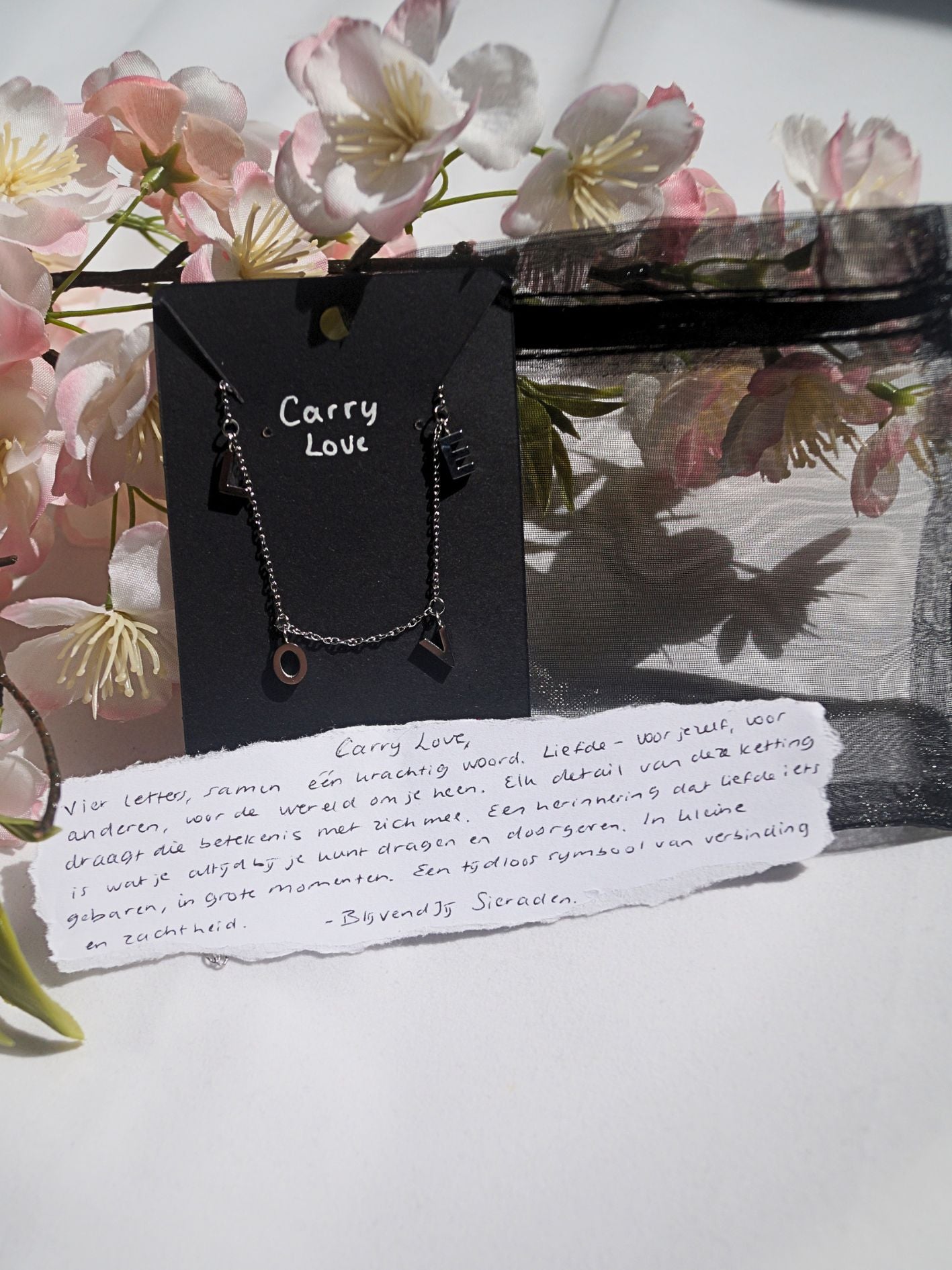 Carry love - Ketting